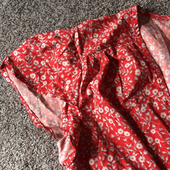 Floral Spring Romper - Picture 2 of 5